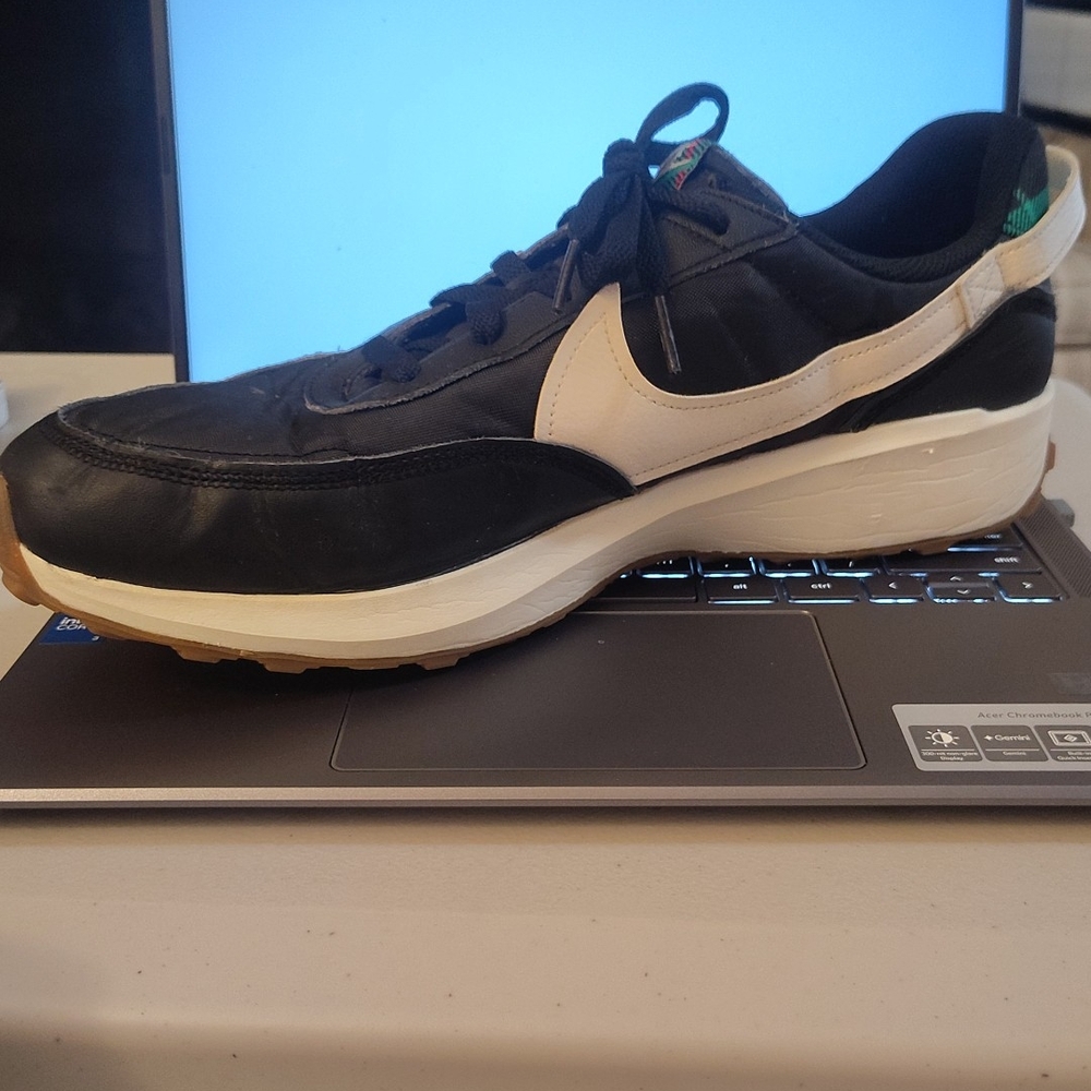 Nike Black and White Sneakers